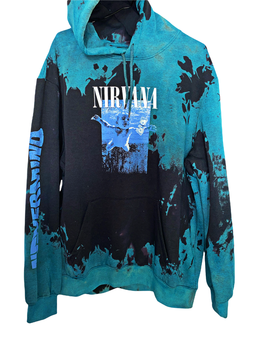 NIRVANA (HOODIE) [L] – 3STRIKES